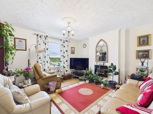 Living Room- click for photo gallery